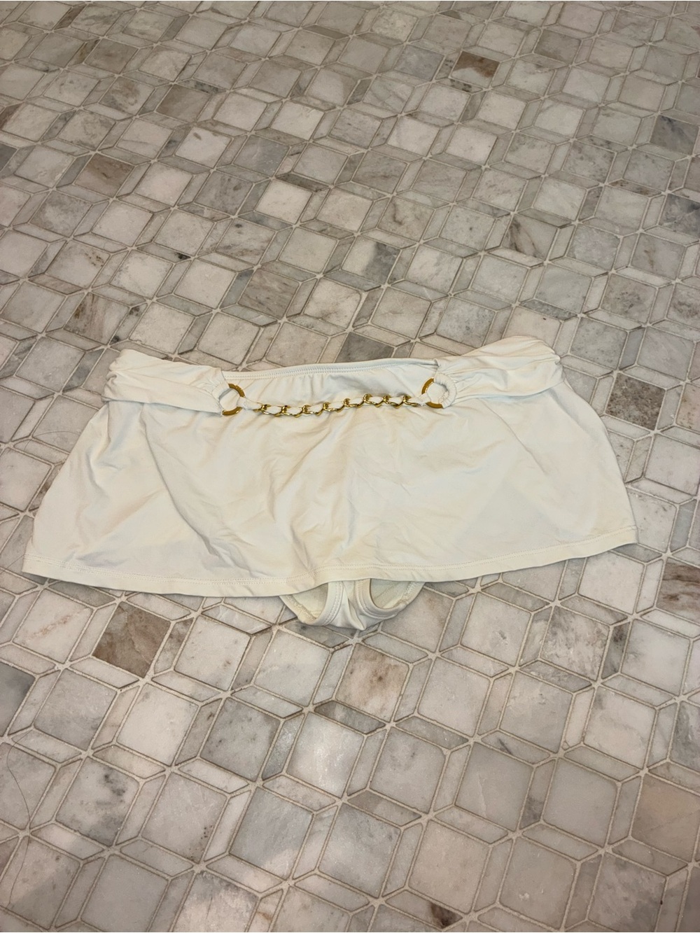 Bleu by Rob Beattie White Women’s Skirted Bikini Bottom with Gold Chain Accent